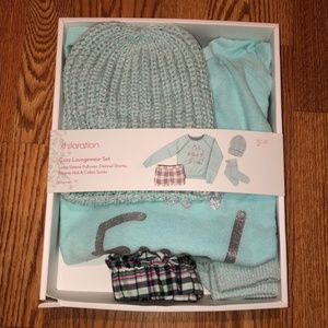 NWT "Oh What Fun!" Women's Xhilaration Lounge Set